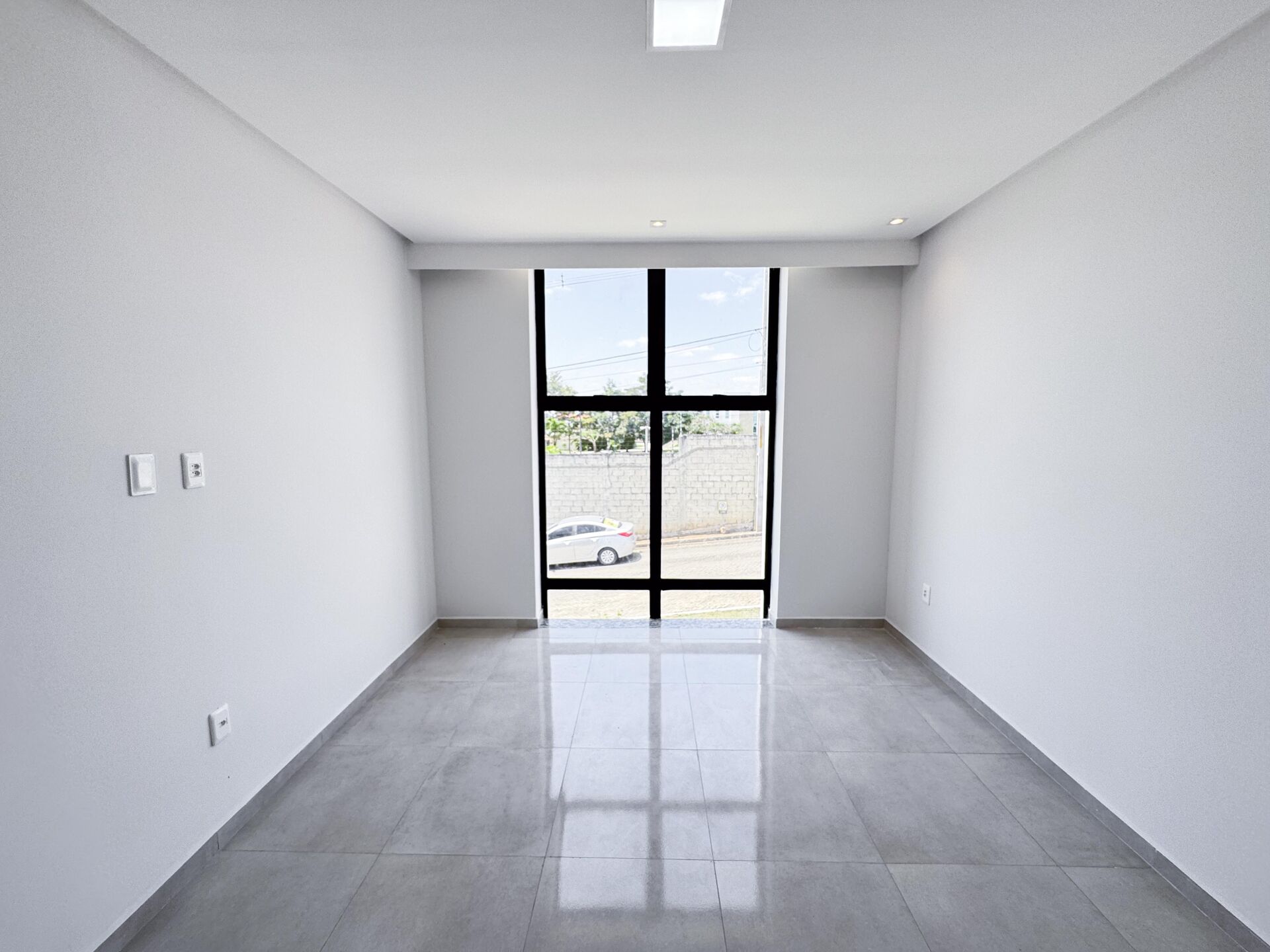 Imagens do imóveis Casa com 4 dormitórios à venda, 222 m² por R$850.000,00 - Condomínio Village São Marcos - Garanhuns/PE