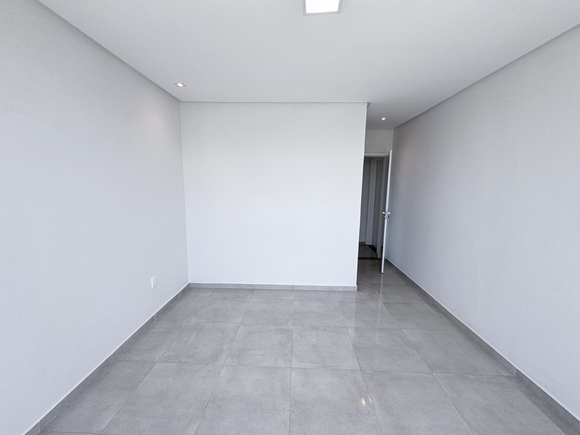 Imagens do imóveis Casa com 4 dormitórios à venda, 222 m² por R$850.000,00 - Condomínio Village São Marcos - Garanhuns/PE