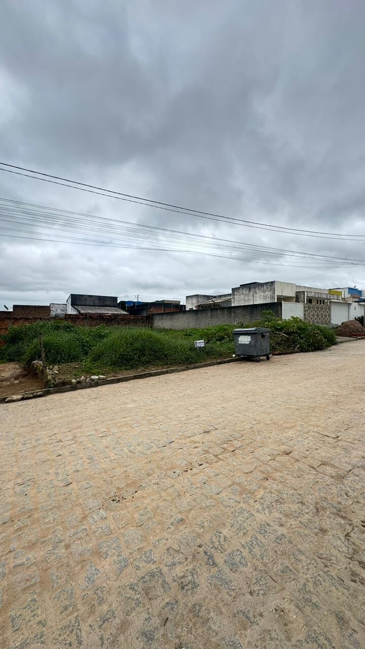 Imagens do imóveis Terreno à venda, 9X20m² por R$ 65.000,00 no bairro Parque Fenix 1- Em Garanhus