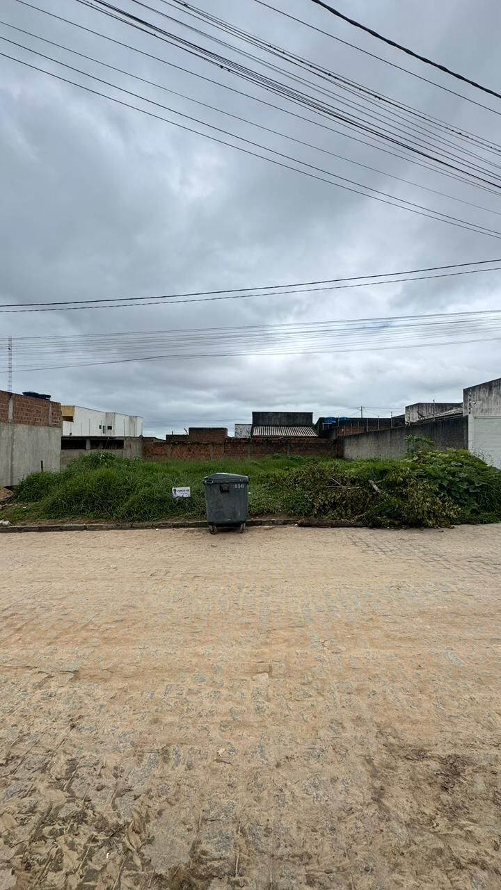 Imagens do imóveis Terreno à venda, 9X20m² por R$ 65.000,00 no bairro Parque Fenix 1- Em Garanhus