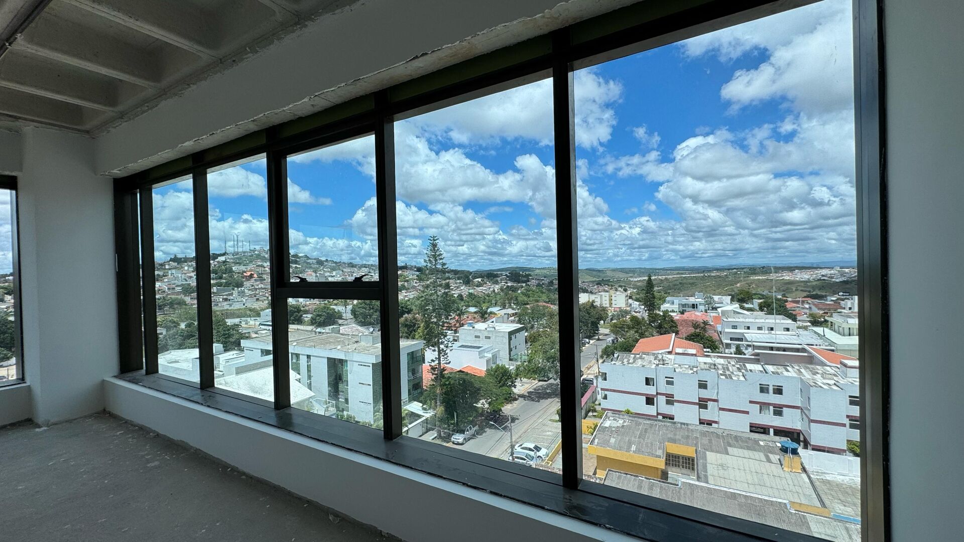 Sala para alugar no bairro Heliópolis em Garanhuns/PE