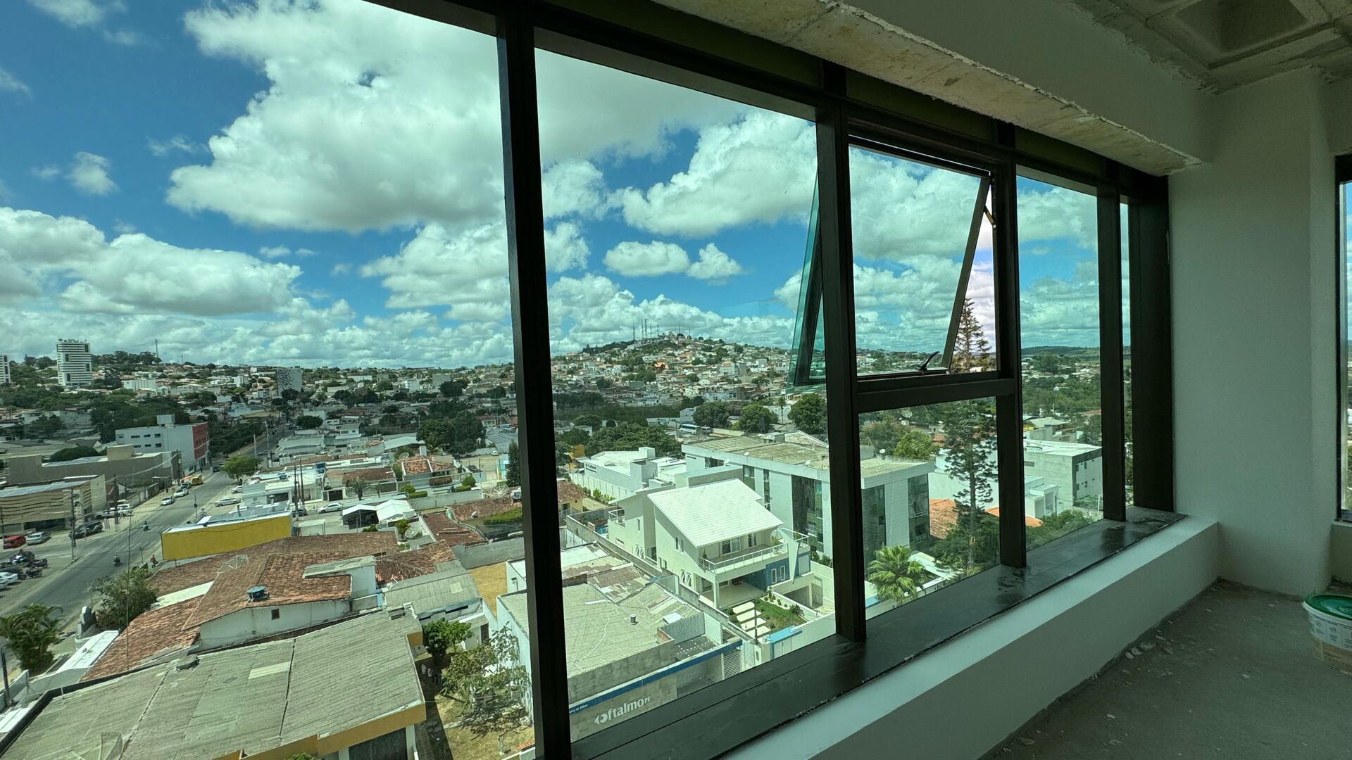 Sala para alugar no bairro Heliópolis em Garanhuns/PE