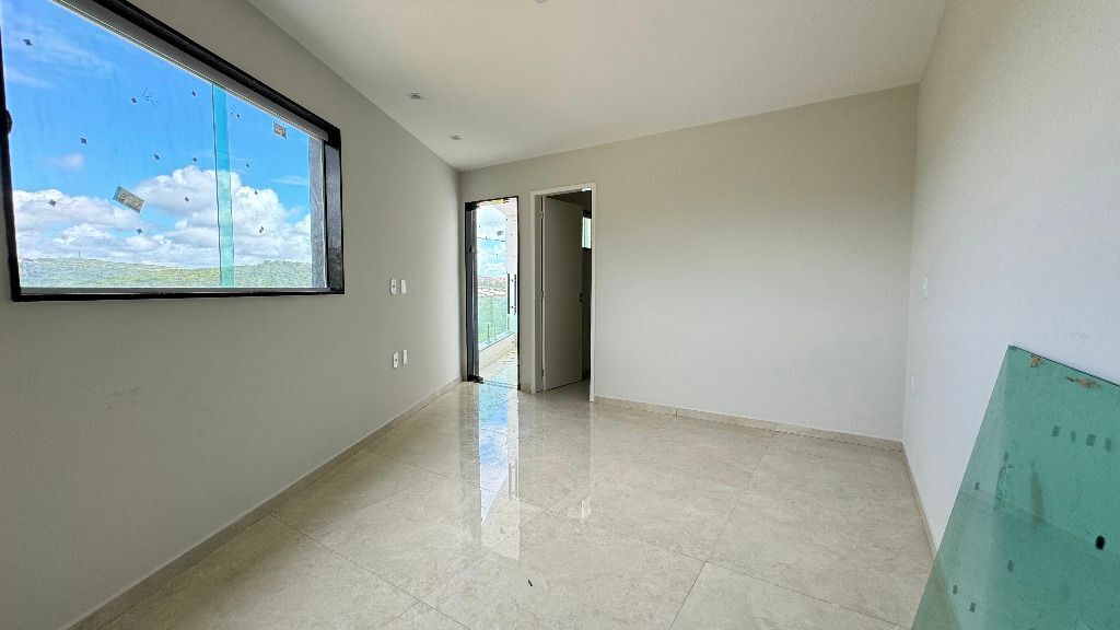 Casa para Aluguel com 4 quartos à venda por R$ 3.900,00 - José Maria Dourado - Garanhuns-PE