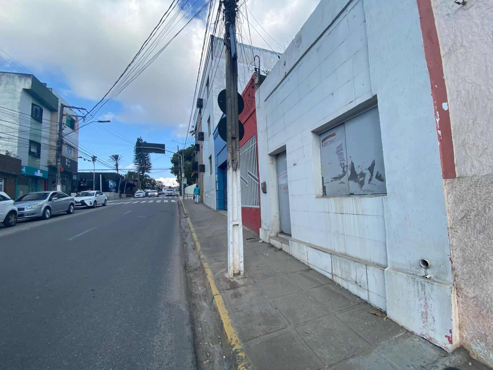 Ponto Comercial aluguel por R$ 1.500,00 na XV de novembro