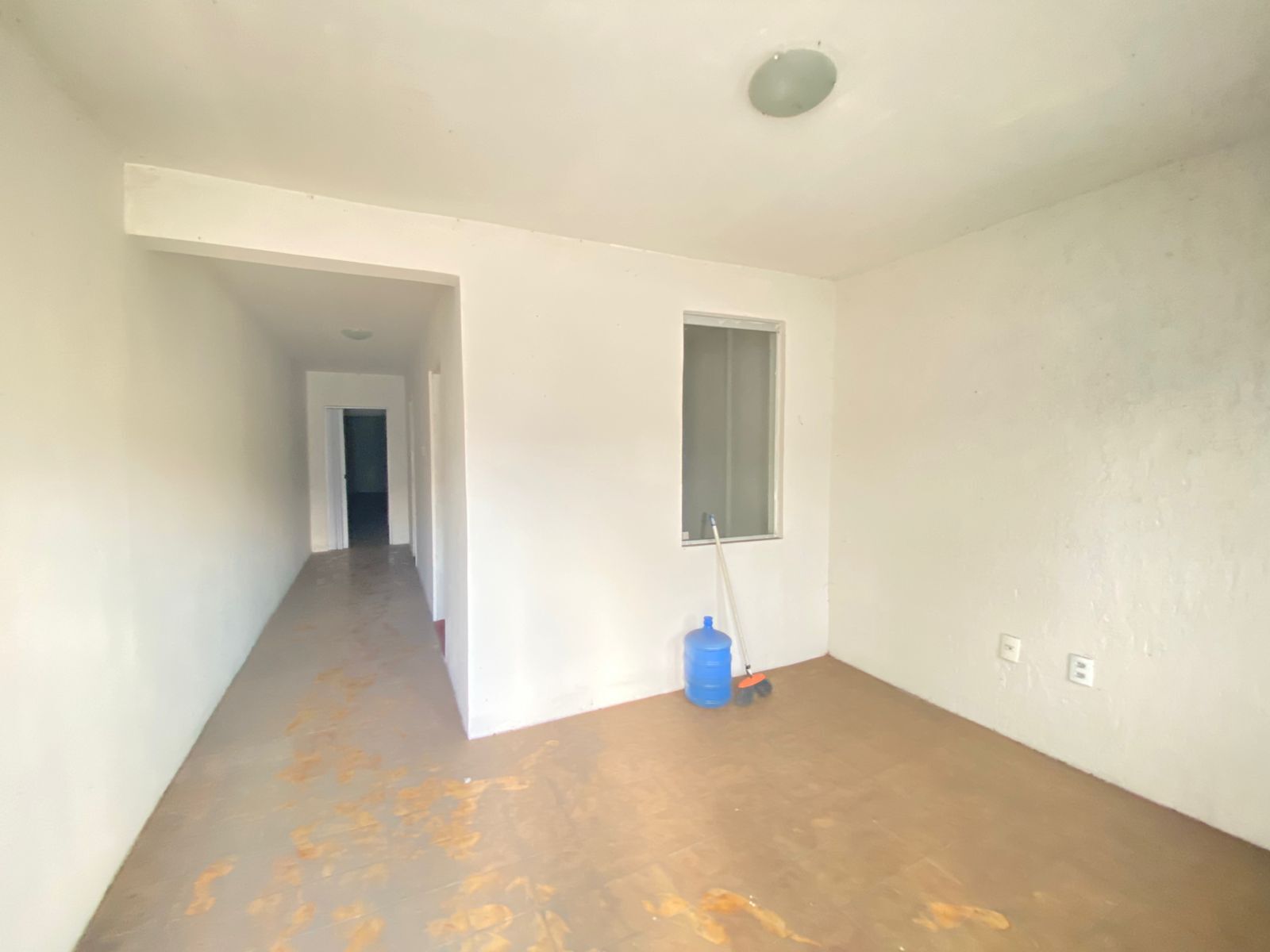 Ponto Comercial aluguel por R$ 1.500,00 na XV de novembro