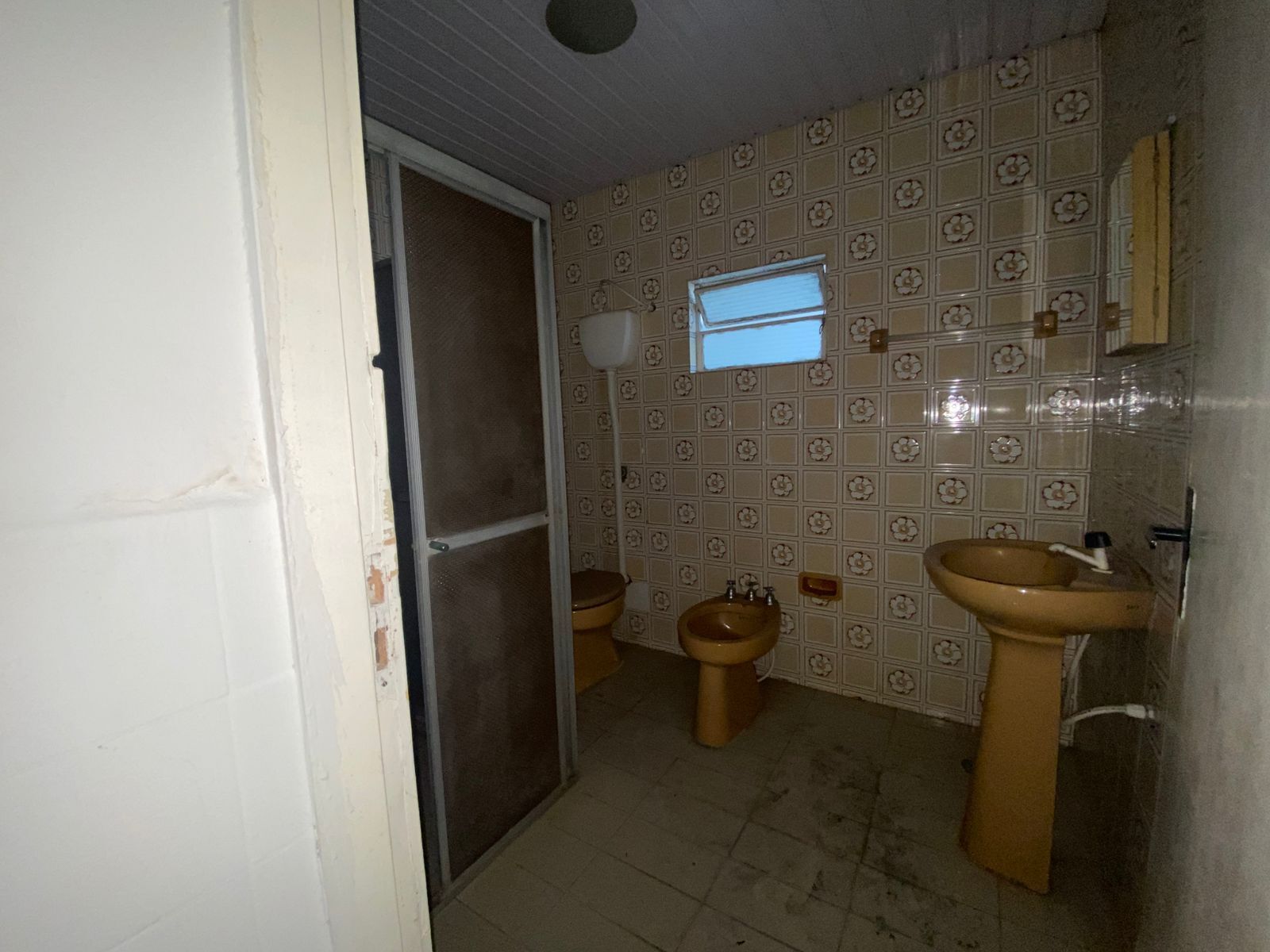 Ponto Comercial aluguel por R$ 1.500,00 na XV de novembro