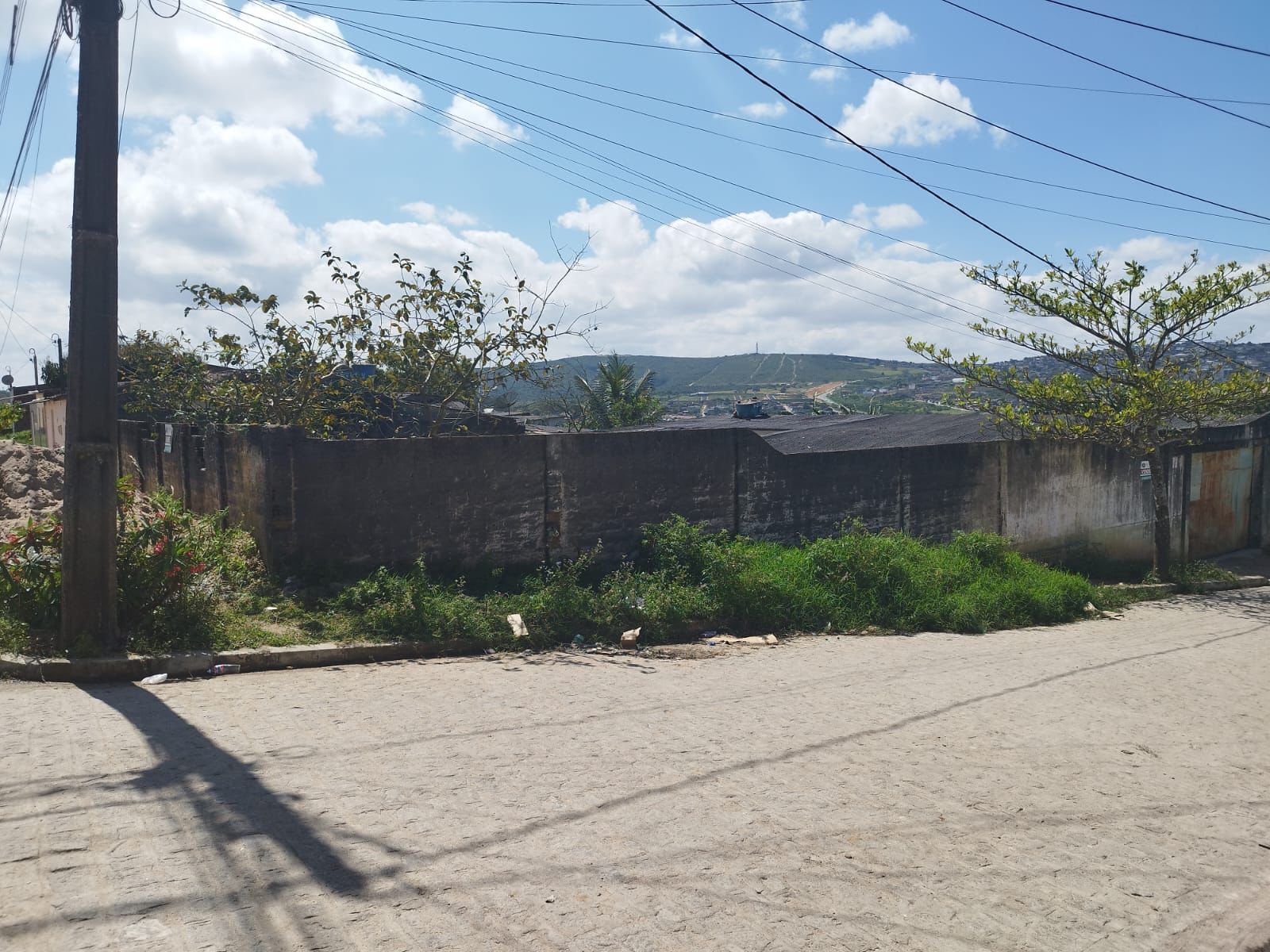 Imagens do imóveis Terreno à venda no bairro Aloísio Pinto em Garanhuns/PE