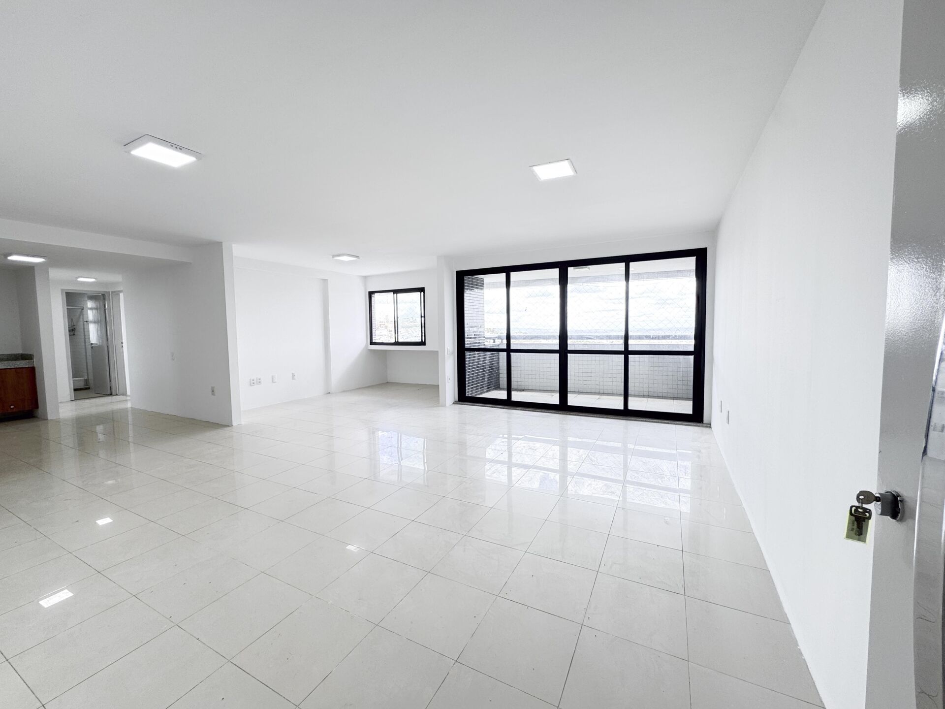 Apartamento para Aluguel Alto Padrão Edifício Portinari por R$ 4.500,00 no bairro Heliópolis - Garanhuns/PE