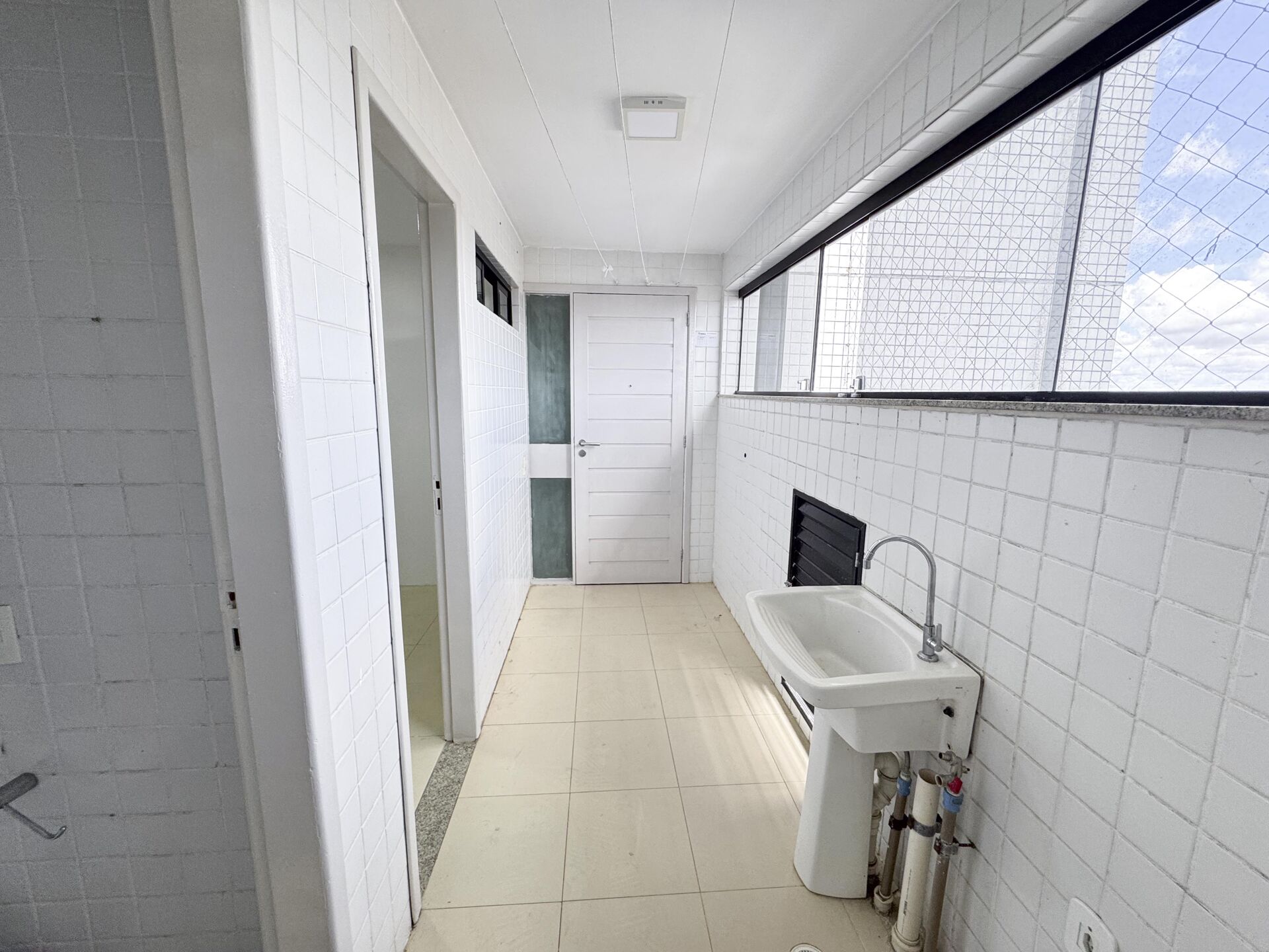 Apartamento para Aluguel Alto Padrão Edifício Portinari por R$ 4.500,00 no bairro Heliópolis - Garanhuns/PE