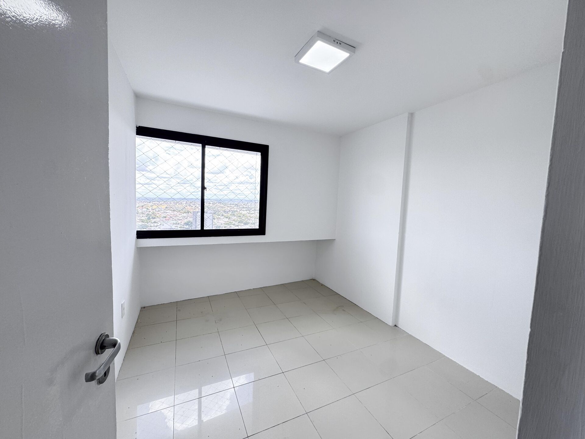Apartamento para Aluguel Alto Padrão Edifício Portinari por R$ 4.500,00 no bairro Heliópolis - Garanhuns/PE