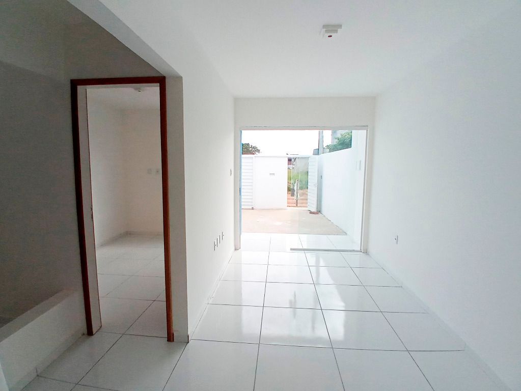 Imagens do imóveis Casa para aluguel por R$1000,00 no Boa Vista