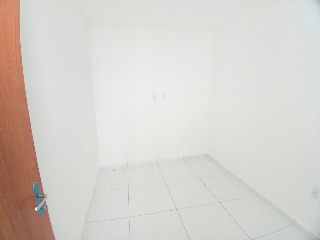 Imagens do imóveis Casa para aluguel por R$1000,00 no Boa Vista