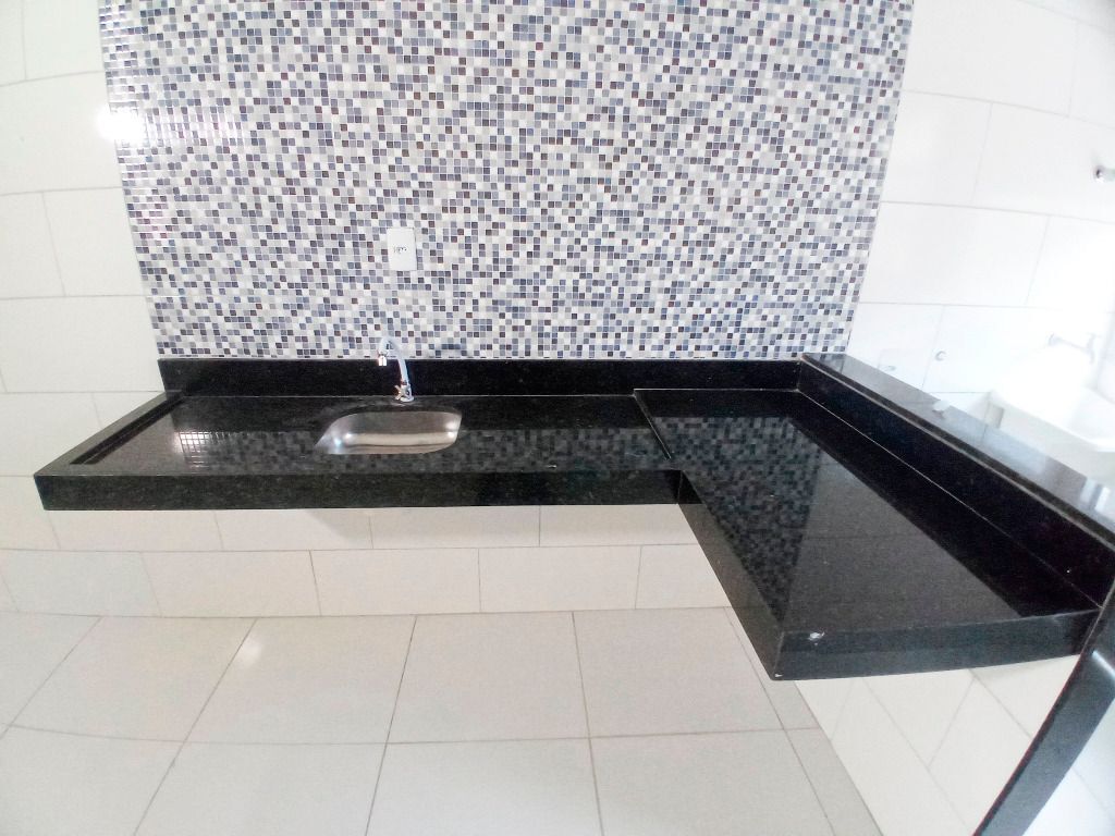 Imagens do imóveis Casa para aluguel por R$1000,00 no Boa Vista