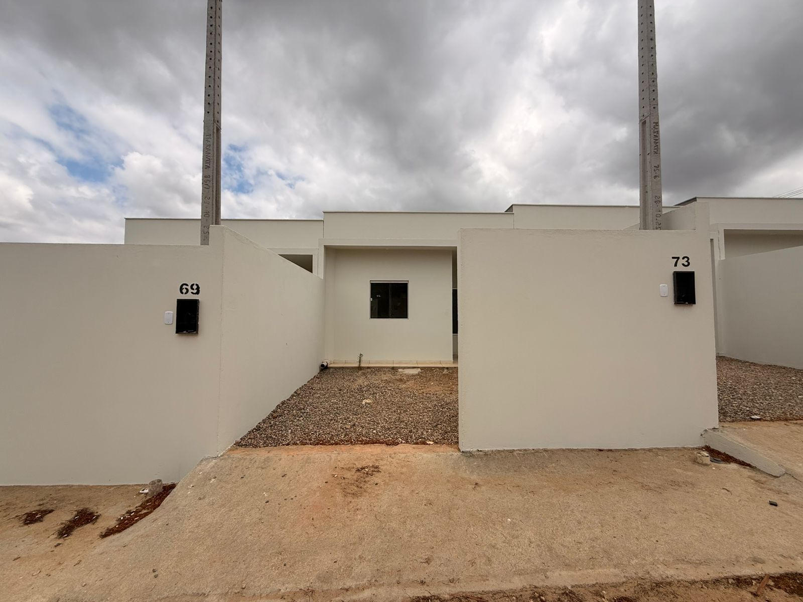 Imagens do imóveis bairro Francisco Simões dos Santos Figueira em Garanhuns-PE por R$190.000,00ns/PE