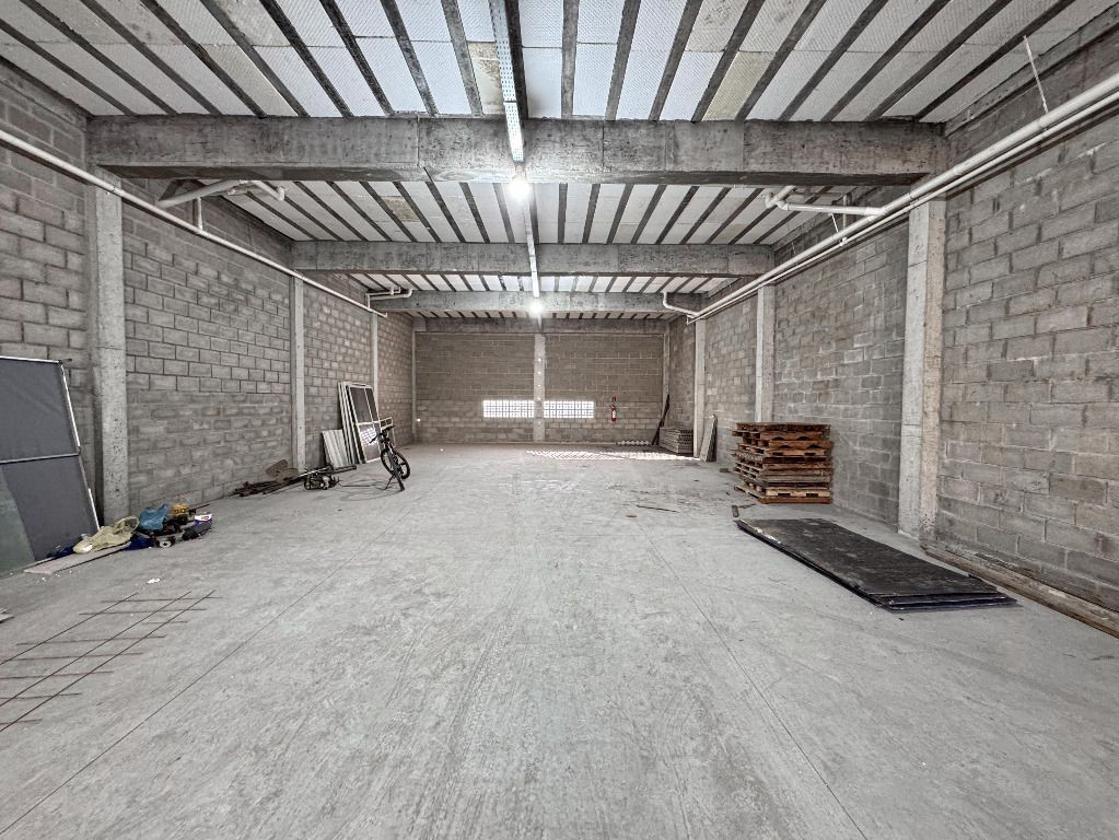 Galpão para venda por R$ 3.000.000,00- Severiano Moraes Filho - Garanhuns/PE