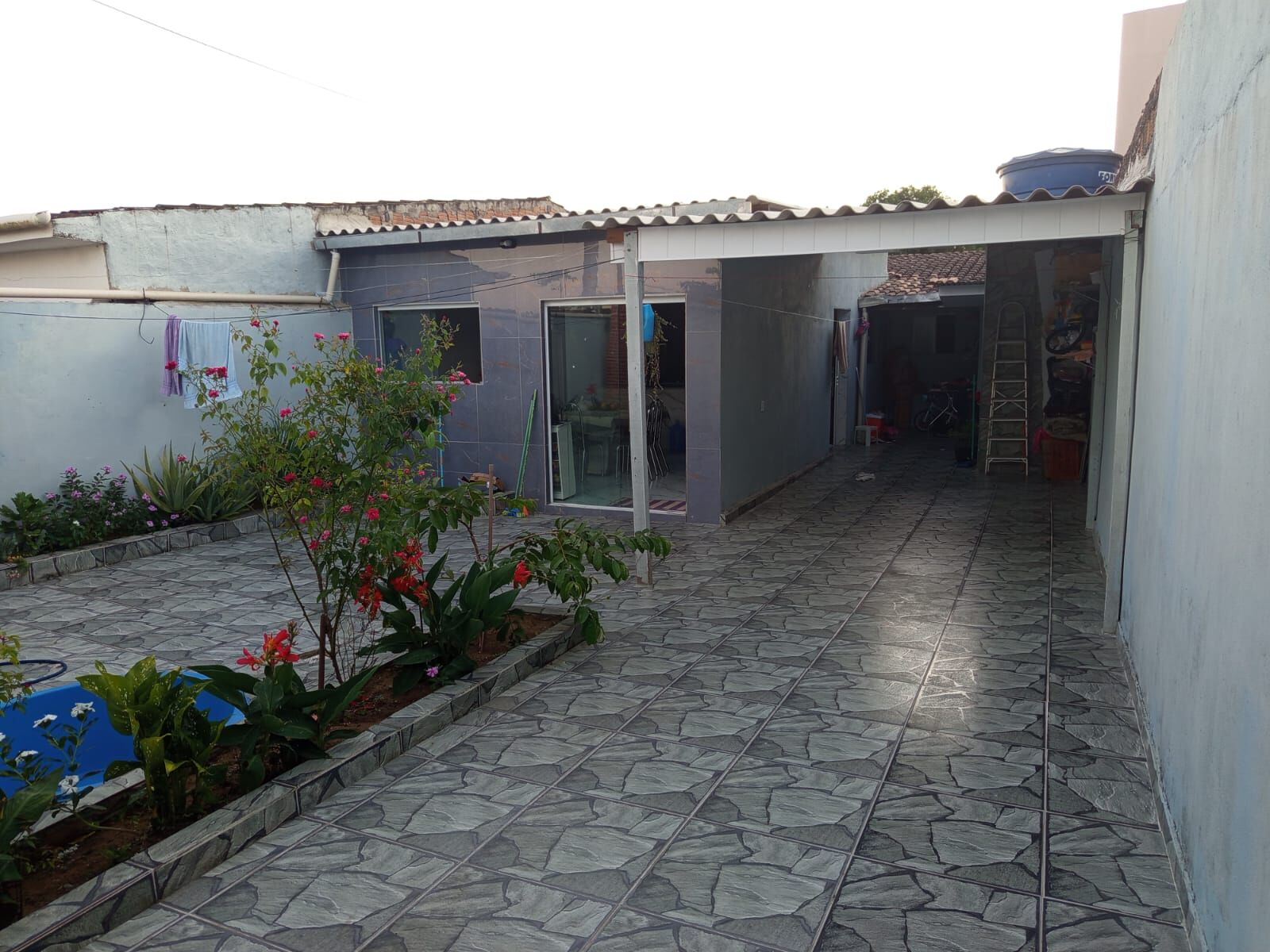 Imagens do imóveis Casa à venda por R$ 250.000,00 no bairro Francisco Simão dos Santos Figueira - Garanhuns/PE