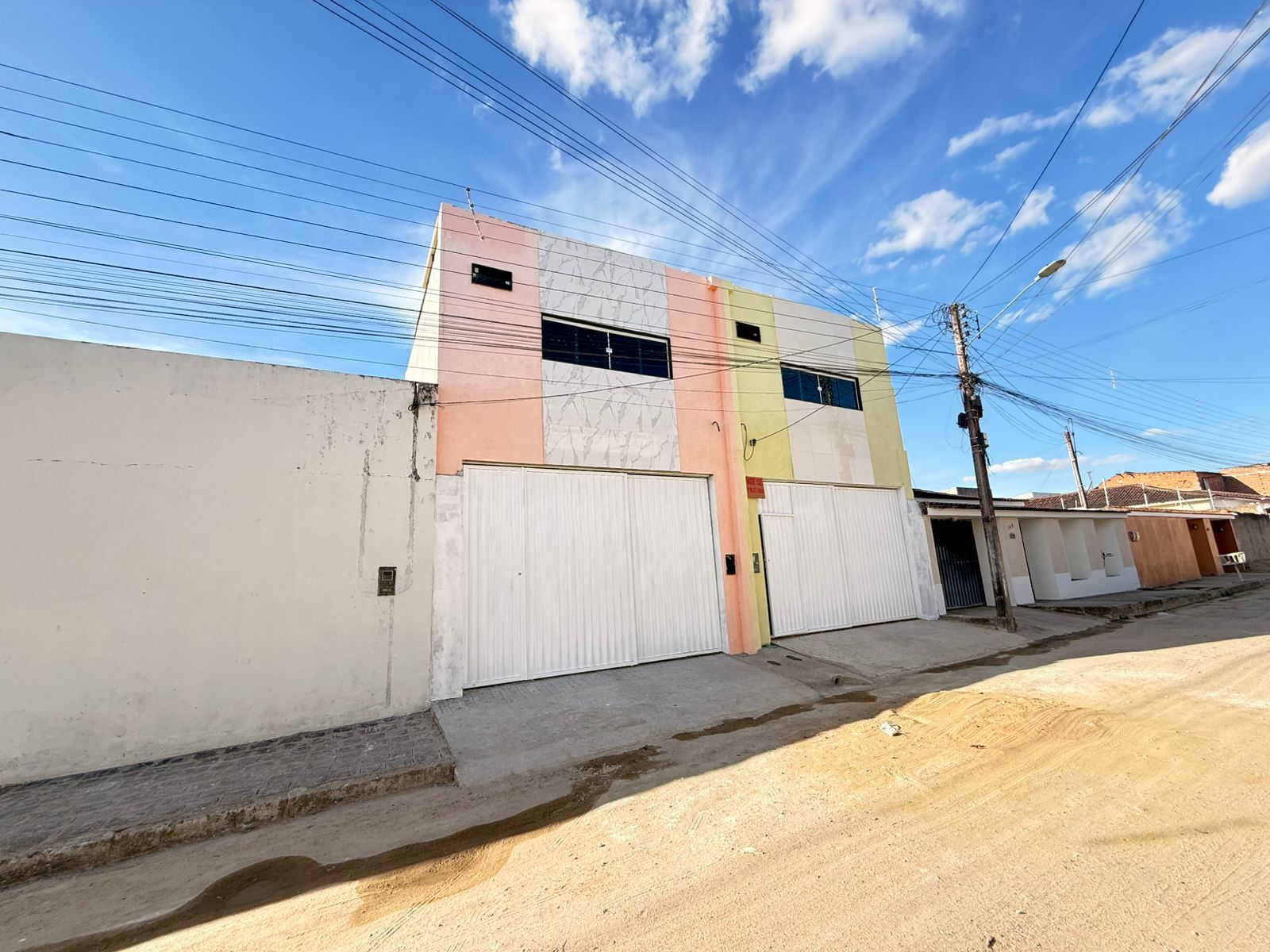 Imagens do imóveis o Padrão para venda no bairro Francisco Simão Garanhuns-PE por R$220.000,00