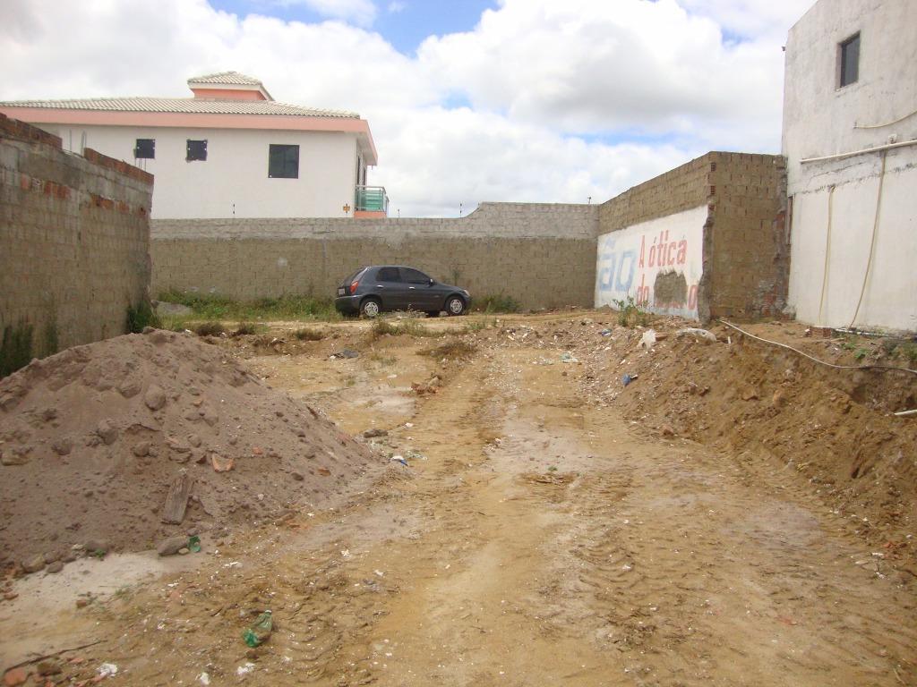 Terreno para alugar, 211 m² por R$ 1.500,00/mês - Novo Heliópolis - Garanhuns/PE