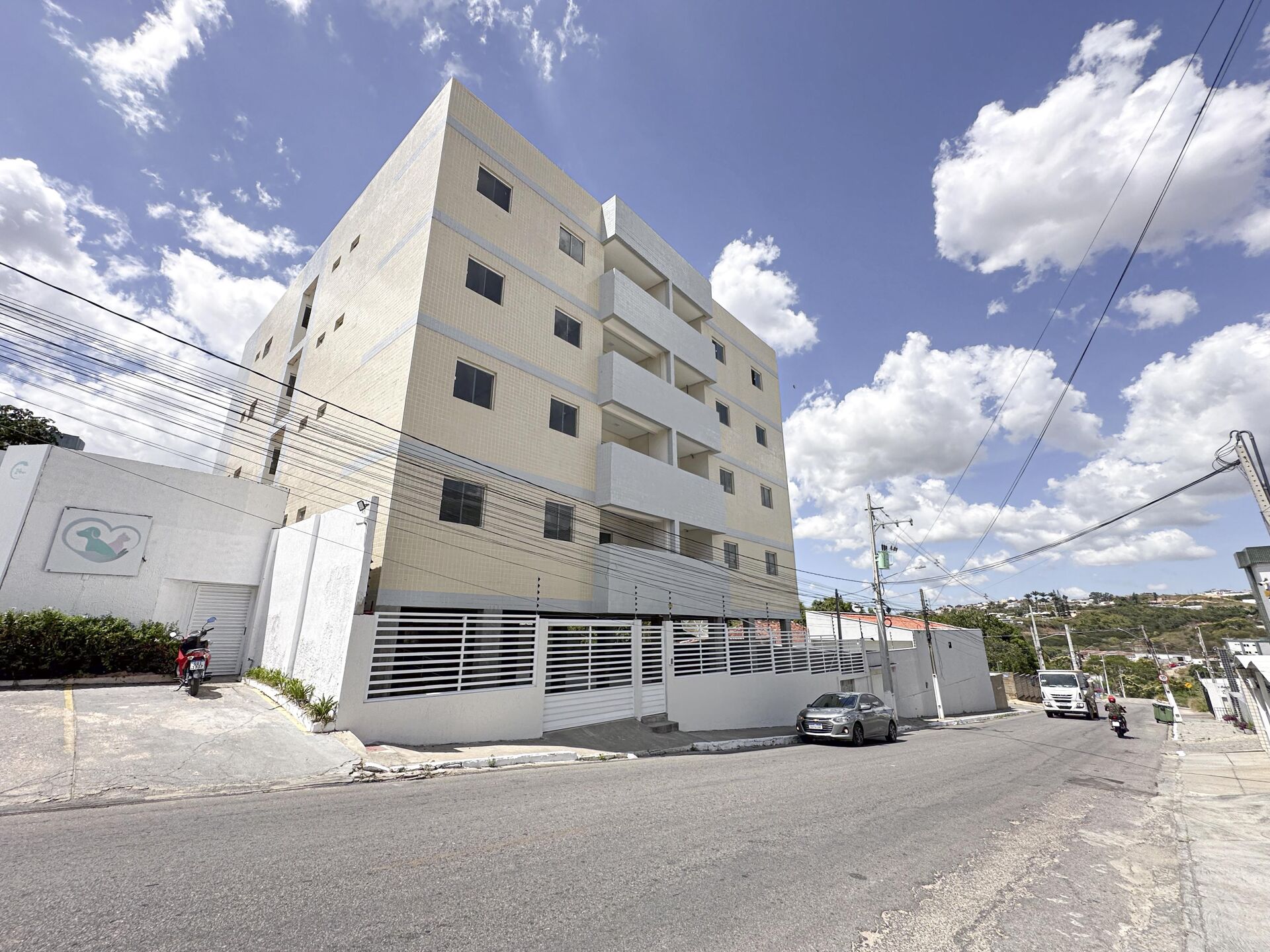 Imagens do imóveis Apartamento Padrão á venda por R$ 332.000,00 no bairro Santo Antonio