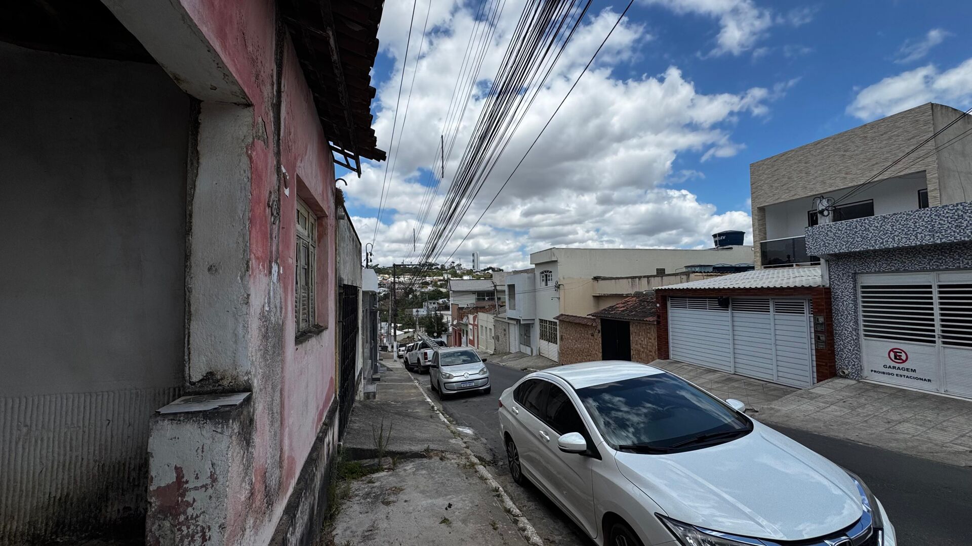 Terreno a venda 6x47 Bairro Santo Antõnio por R$250.000,00 Garanhuns-PE