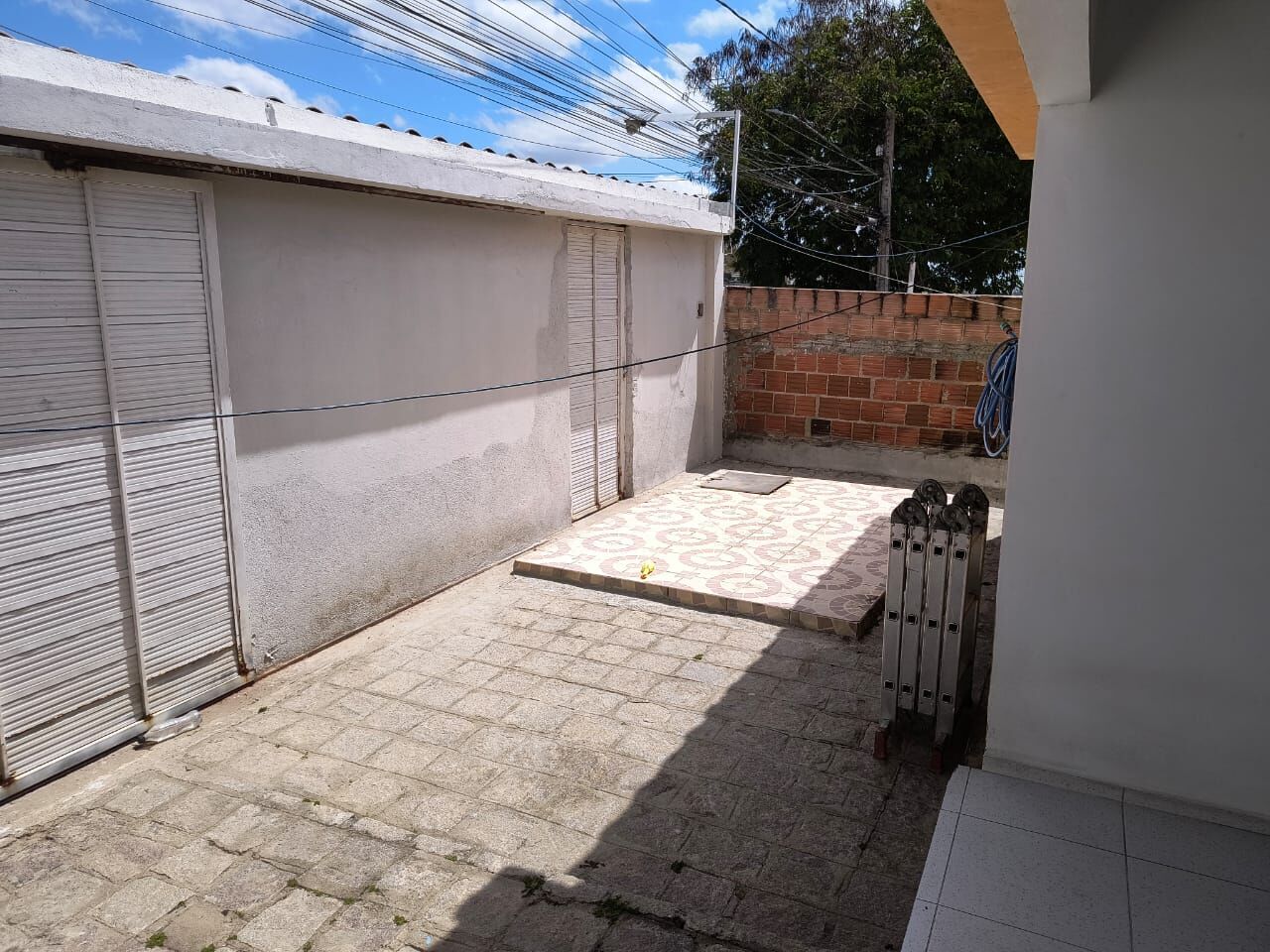 Imagens do imóveis Casa à venda no bairro Aloísio Pinto -R$380.000,00. Garanhuns/PE