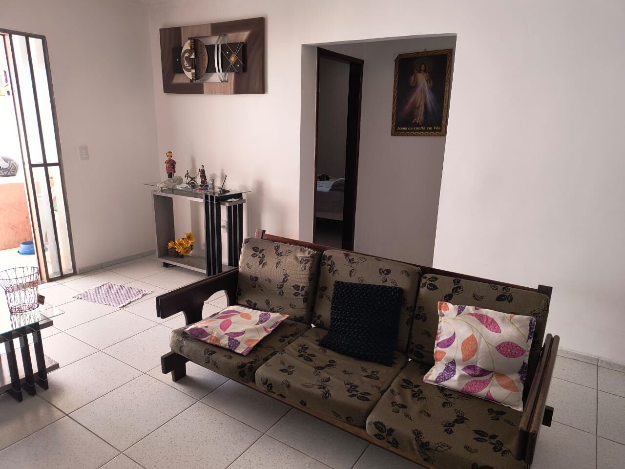 Imagens do imóveis Casa à venda no bairro Aloísio Pinto -R$380.000,00. Garanhuns/PE