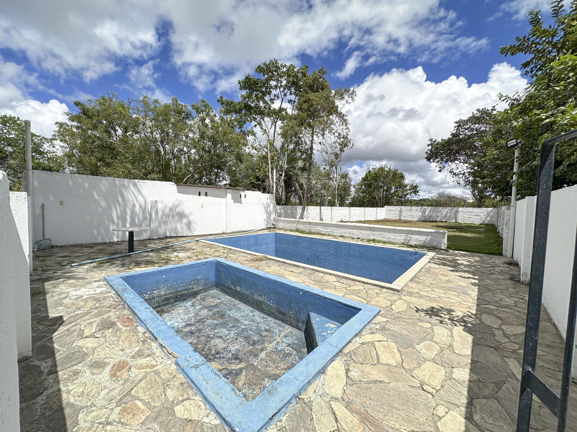 Imagens do imóveis Chácara para alugar por R$ 9.000,00 Sitio Cagado