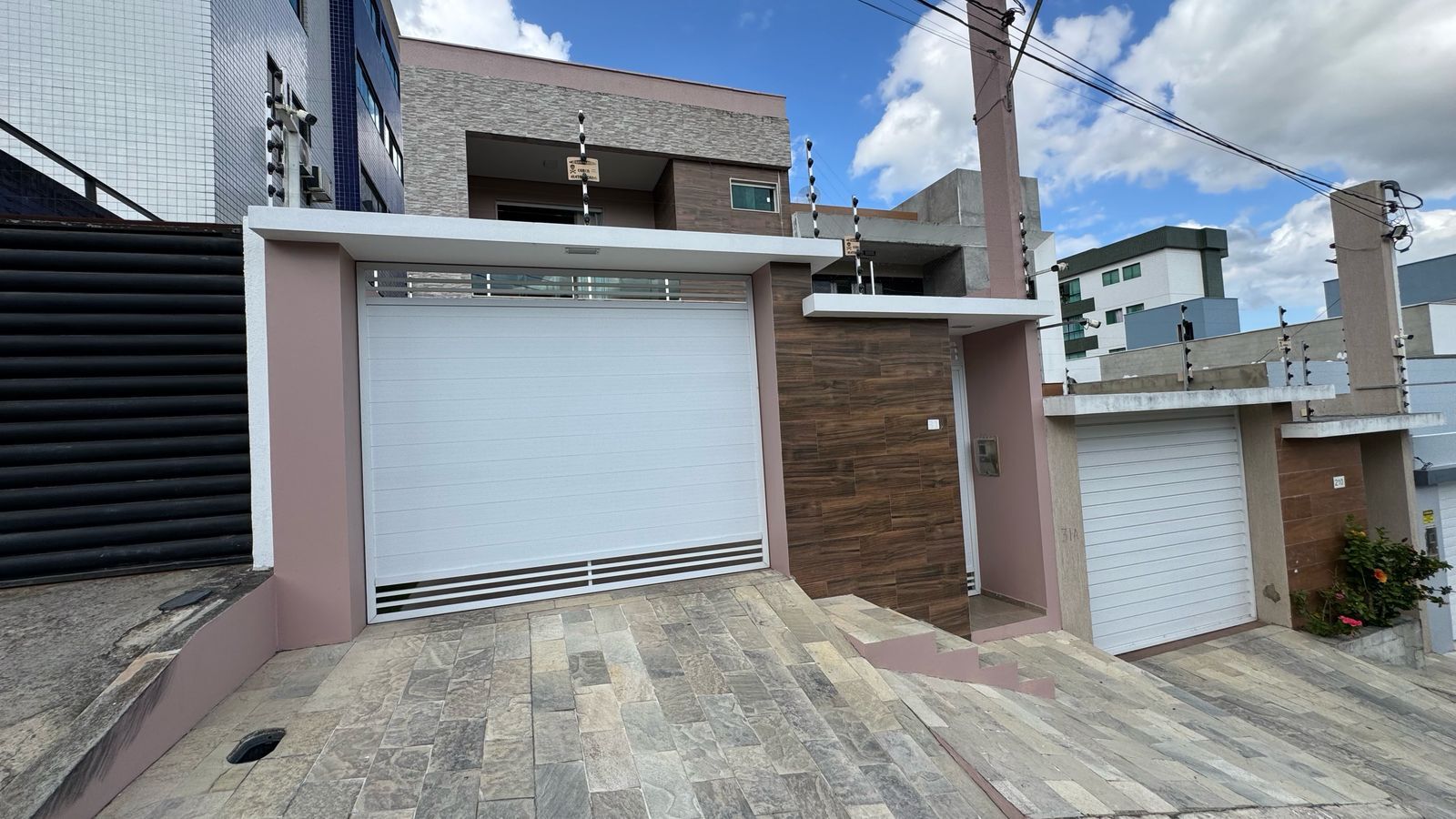 Imagens do imóveis Casa à venda por R$750.000,00 no bairro Heliópolis - Garanhuns/PE