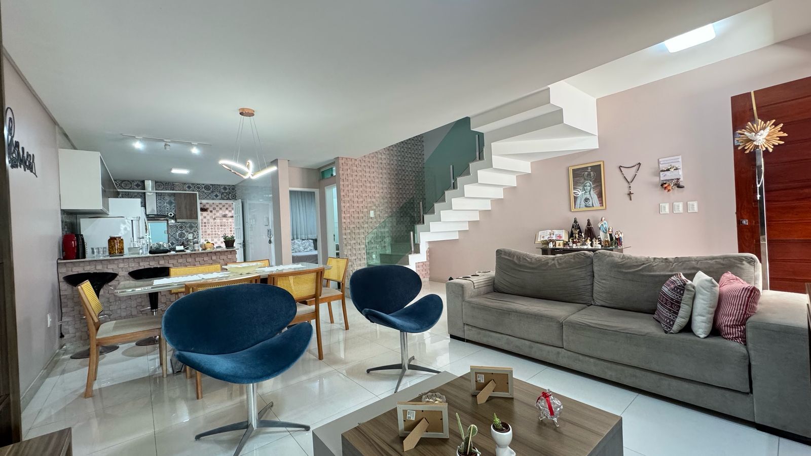 Imagens do imóveis Casa à venda por R$750.000,00 no bairro Heliópolis - Garanhuns/PE