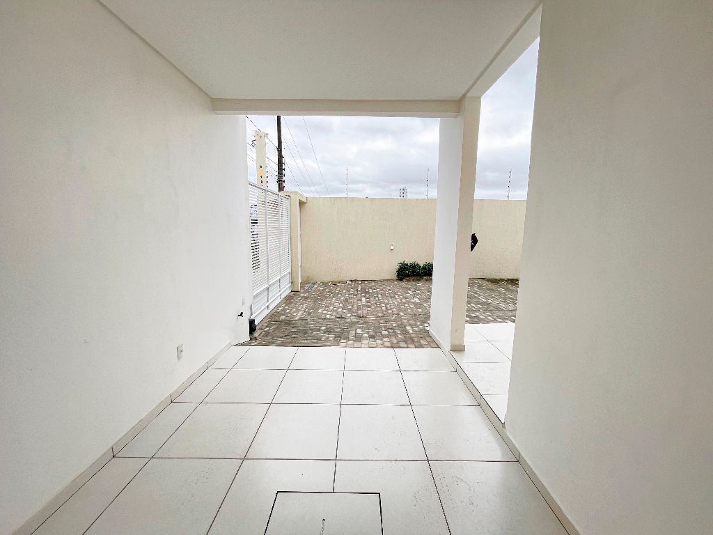 Imagens do imóveis Casa duplex com 3 quartos à venda por R$ 380.000 - Boa Vista - Garanhuns/PE