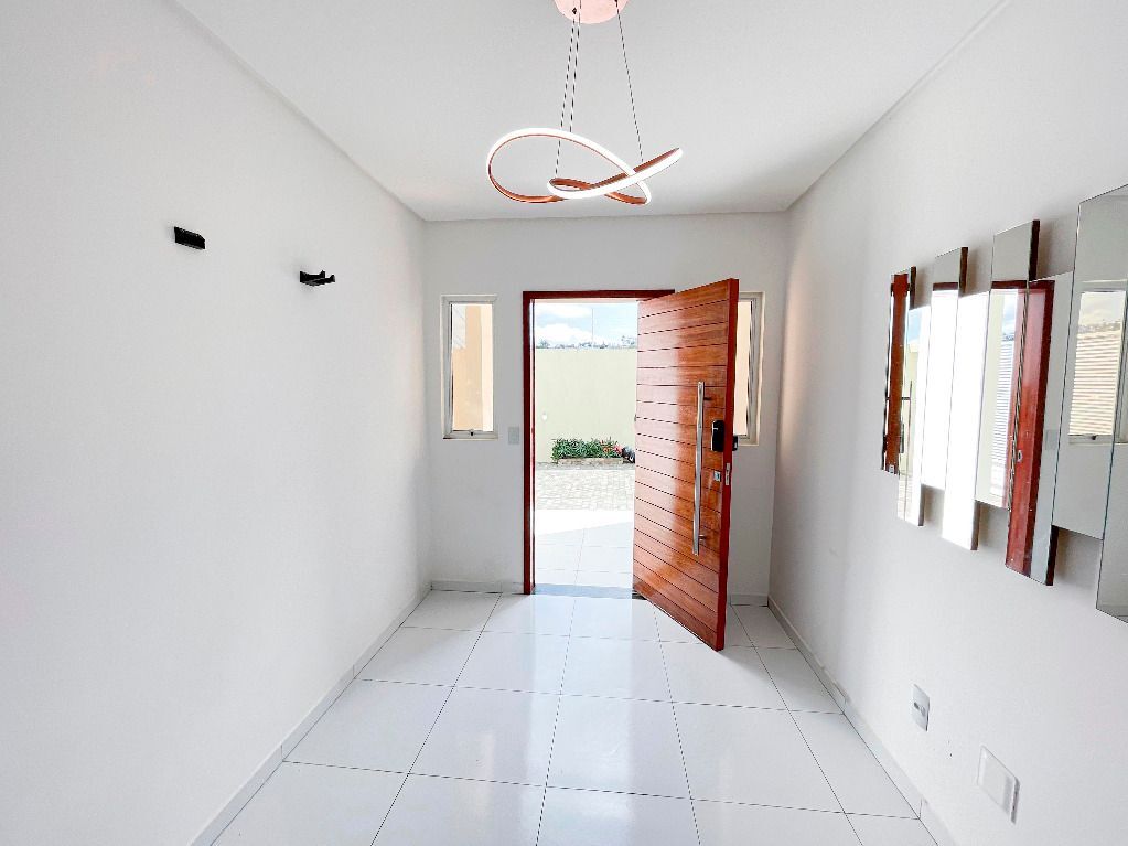 Imagens do imóveis Casa duplex com 3 quartos à venda por R$ 380.000 - Boa Vista - Garanhuns/PE