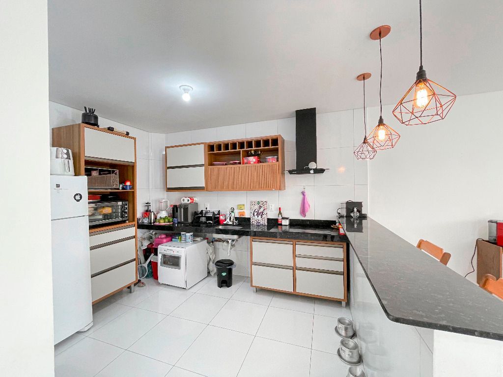 Imagens do imóveis Casa duplex com 3 quartos à venda por R$ 380.000 - Boa Vista - Garanhuns/PE