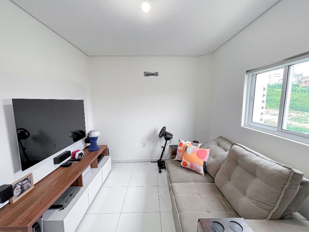 Imagens do imóveis Casa duplex com 3 quartos à venda por R$ 380.000 - Boa Vista - Garanhuns/PE