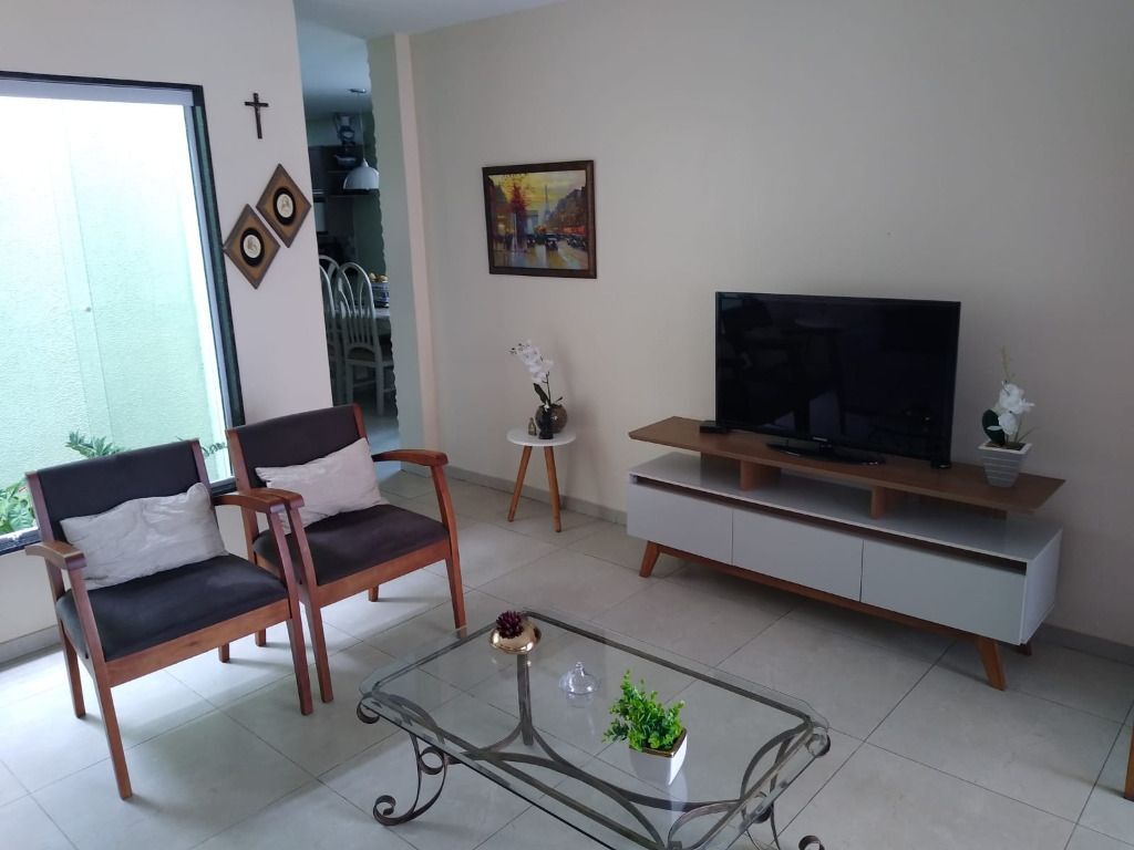 Imagens do imóveis Casa com 3 quartos à venda, 170 m² por R$ 550.000 - Aloísio Pinto - Garanhuns/PE