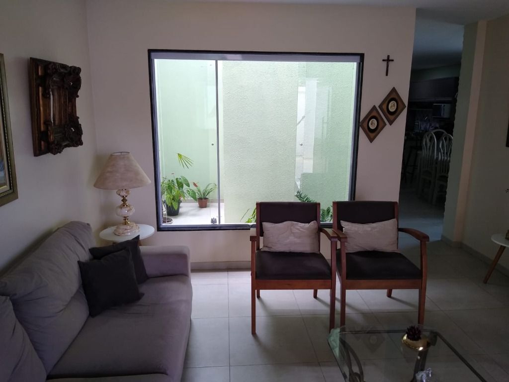 Imagens do imóveis Casa com 3 quartos à venda, 170 m² por R$ 550.000 - Aloísio Pinto - Garanhuns/PE