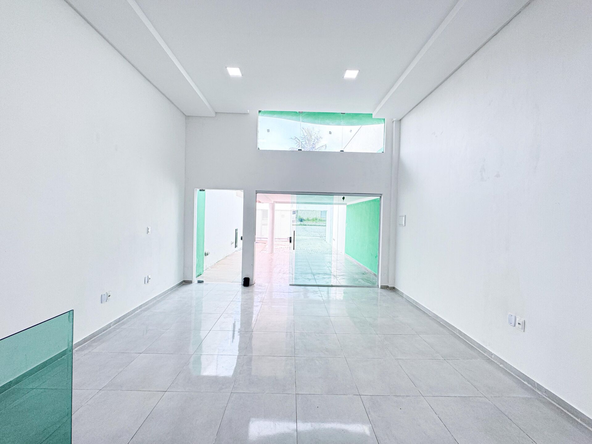 Imagens do imóveis Ponto comercial Heliópolis, aluguel por R$ 4.000,00 - Garanhuns/PE
