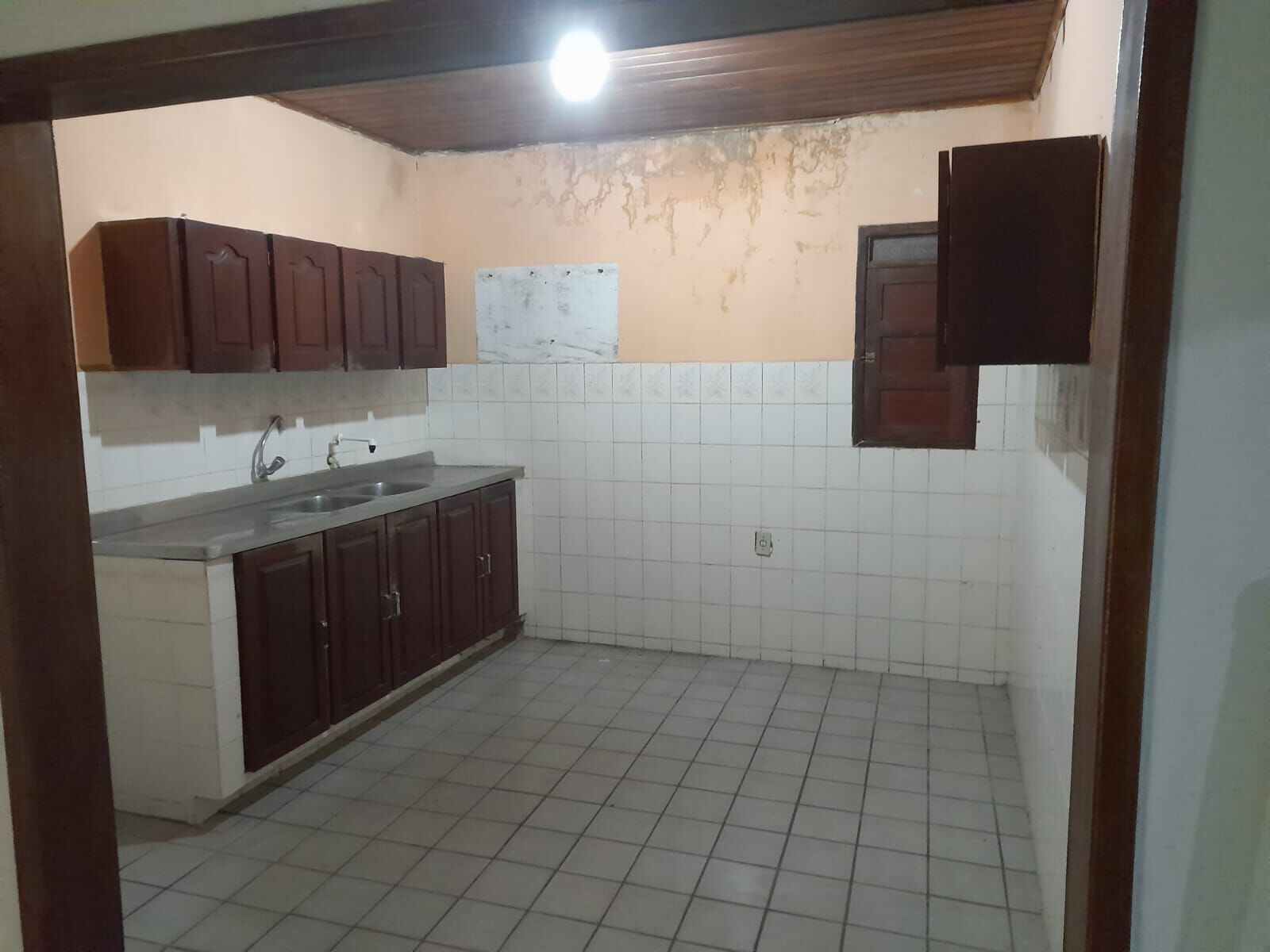 Imagens do imóveis Casa a venda por R$ 2.290.000  no bairro da Heliópolis