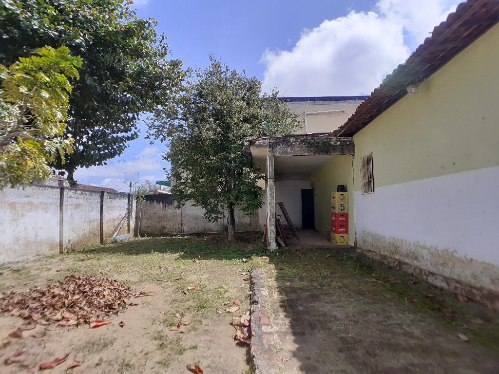 Imagens do imóveis Casa a venda por R$ 2.290.000  no bairro da Heliópolis