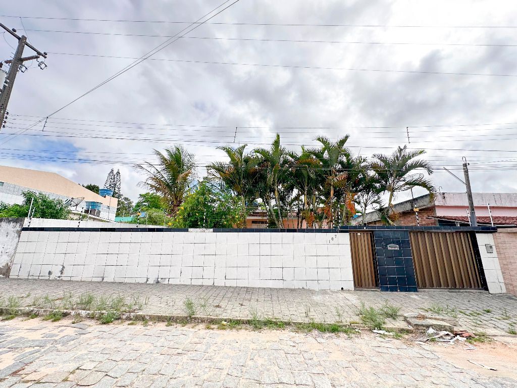 Imagens do imóveis Casa À Venda Francisco Simão Dos Santos Figueira Garanhuns