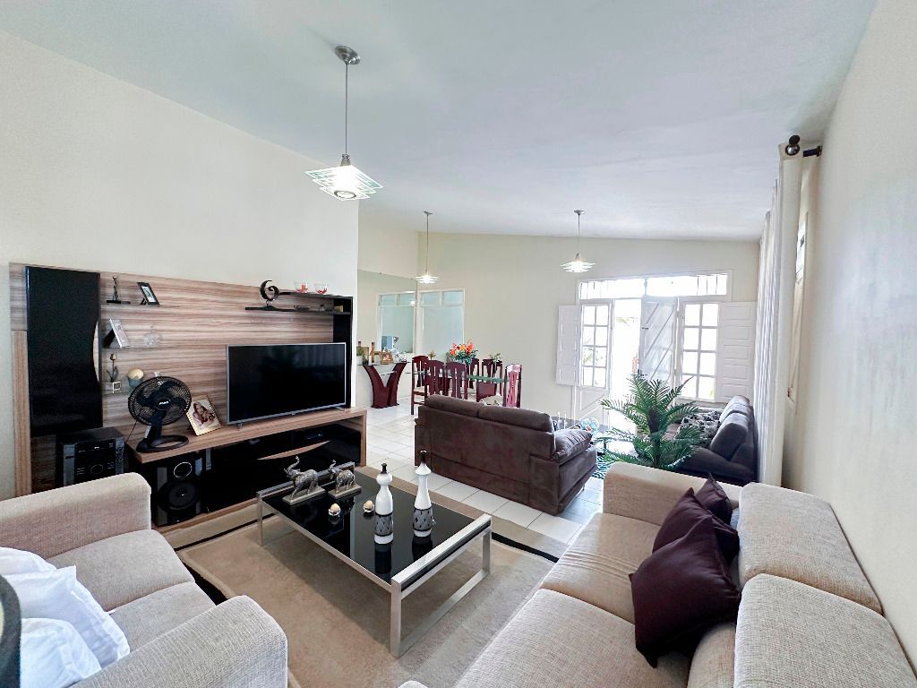 Imagens do imóveis Casa À Venda Francisco Simão Dos Santos Figueira Garanhuns