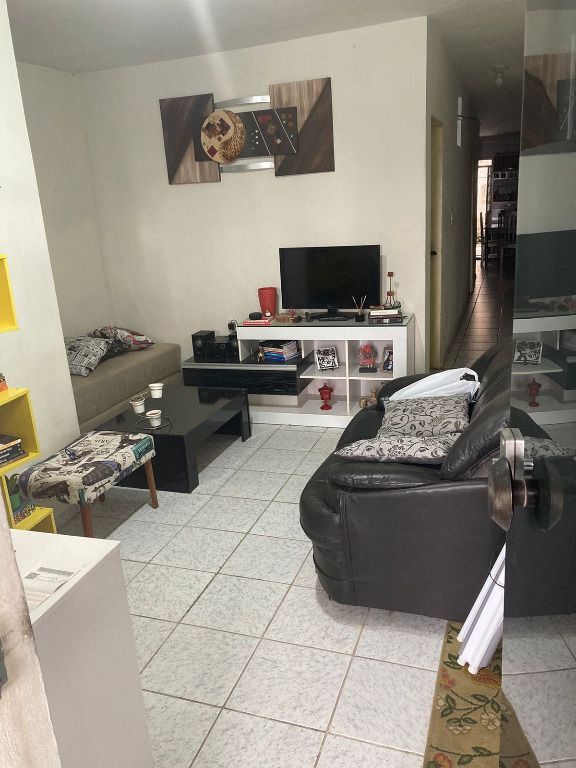 Imagens do imóveis Casa com 2 dormitórios à venda por R$ 350.000,00 - São José - Garanhuns/PE