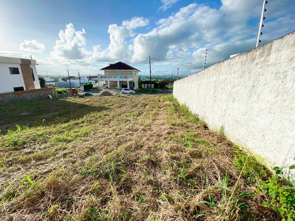 Imagens do imóveis Terreno à venda, 705 m² por R$ 160.000,00 - Portal das Colinas - Garanhuns/PE