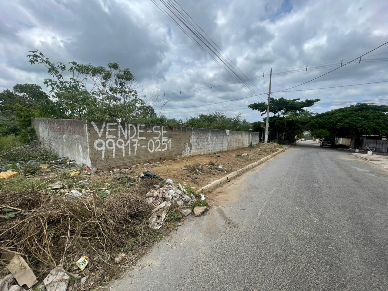 Imagens do imóveis 04 Terrenos à venda Dom Helder Cãmara por apenas R$190.000,00 rua pavimentada