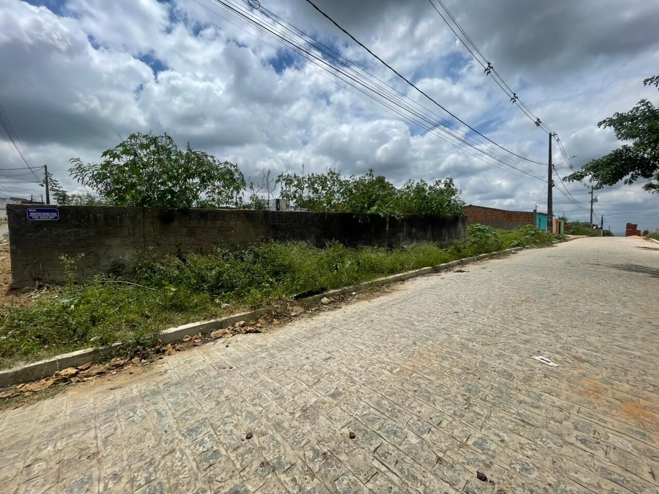 Imagens do imóveis 04 Terrenos à venda Dom Helder Cãmara por apenas R$190.000,00 rua pavimentada