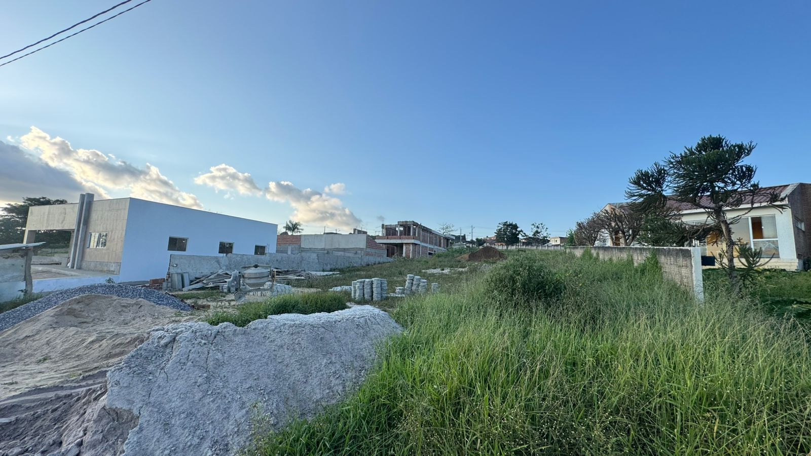 Imagens do imóveis R$100.000,00