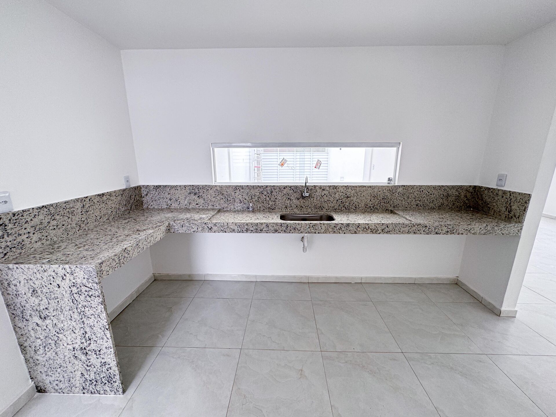 Casa com 3 quartos à venda por R$ 430.000,00 - Severiano Moraes Filho- Garanhuns/PE