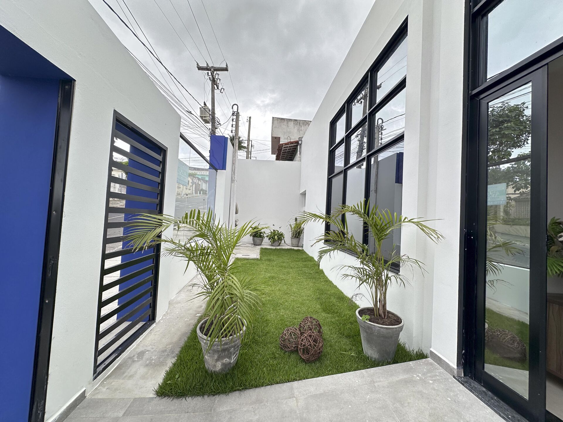 Imagens do imóveis Sala Comercial aluguel por R$ 1.500,00 no bairro Aloisio Pinto