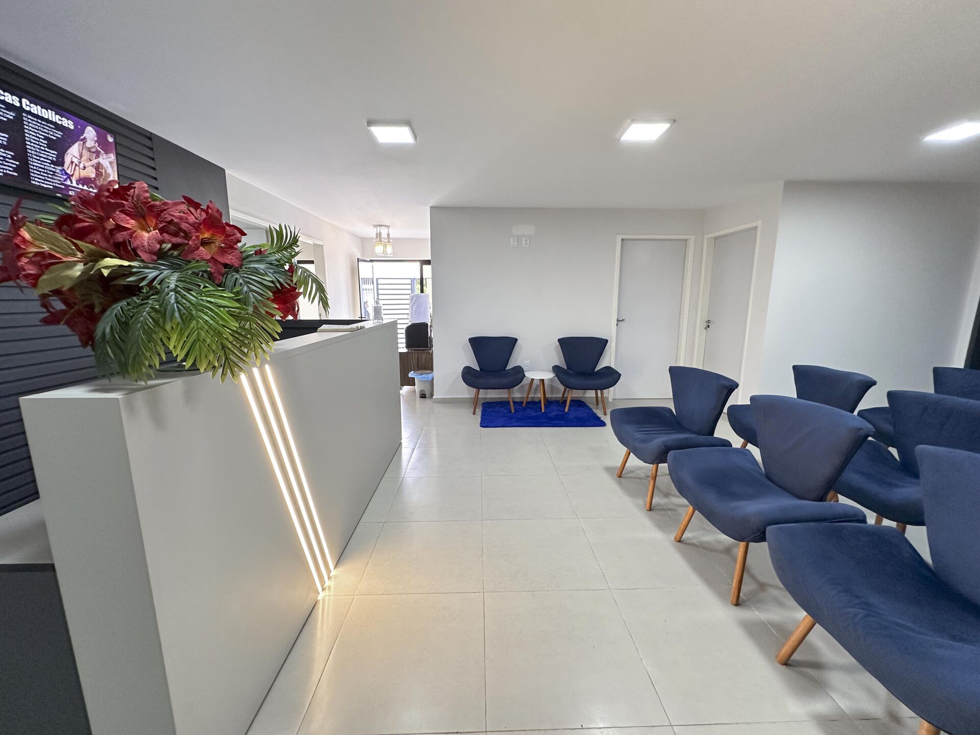 Imagens do imóveis Sala Comercial aluguel por R$ 1.500,00 no bairro Aloisio Pinto