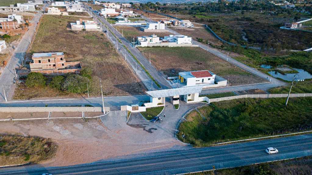 Imagens do imóveis Terreno à venda, 480 m² por R$ 160.000,00 - Condomínio Morada Nobre - Garanhuns/PE