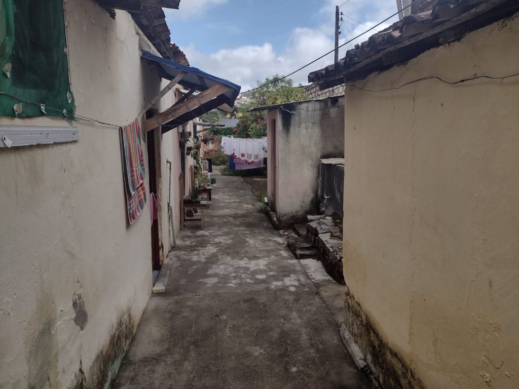 Imagens do imóveis Casa com 9 quartos à venda por R$ 400.000 - Santo Antônio - Garanhuns/PE